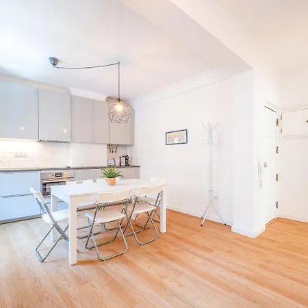 דירה Guestready - Delightful Near The Center ליסבון